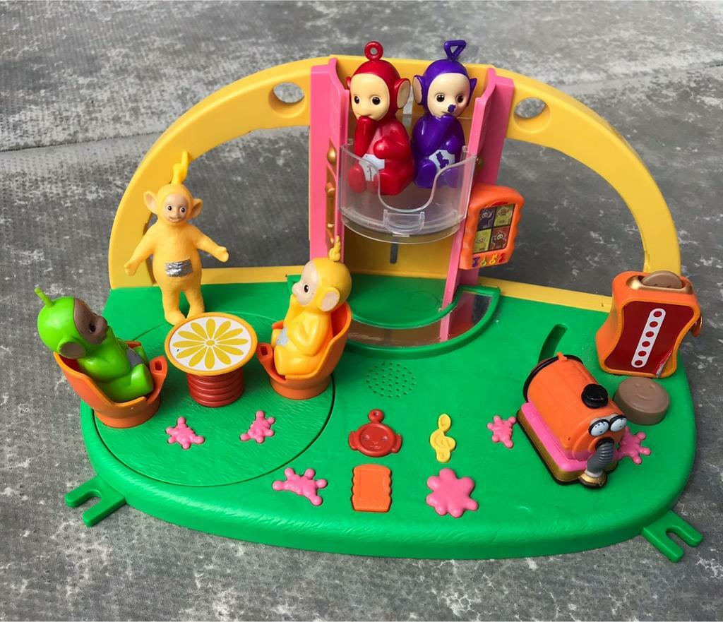 teletubbies weebles set